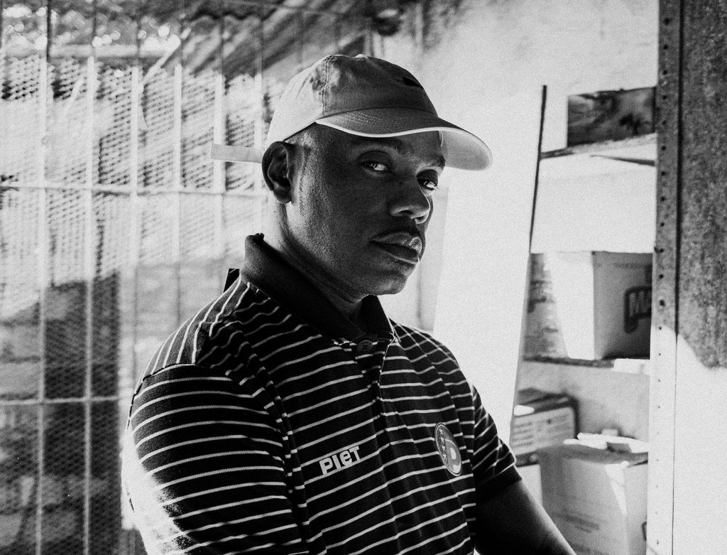 Vandal faz valer a identidade baiana ao cruzar rap, pagodão e samba-reggae na sinfonia afro do álbum ‘Vanguardah’