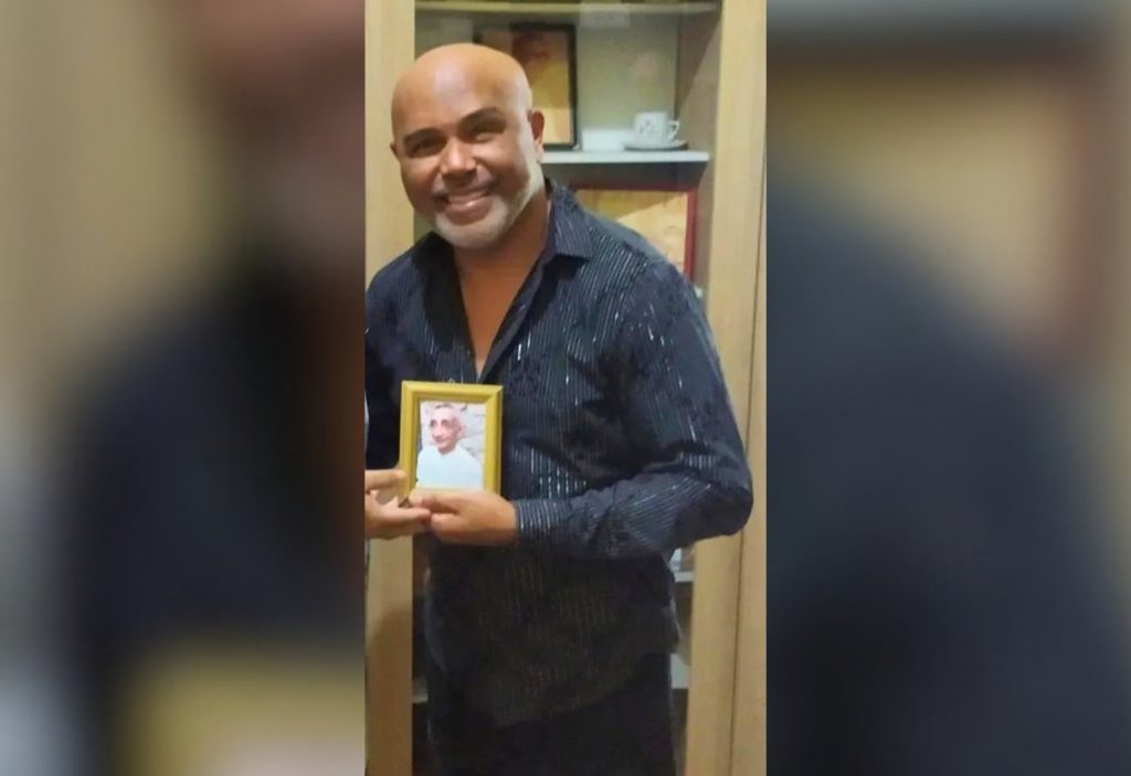 Rick visitou igreja e relembrou relação com padre que está em processo de beatificação no TO; VÍDEO
