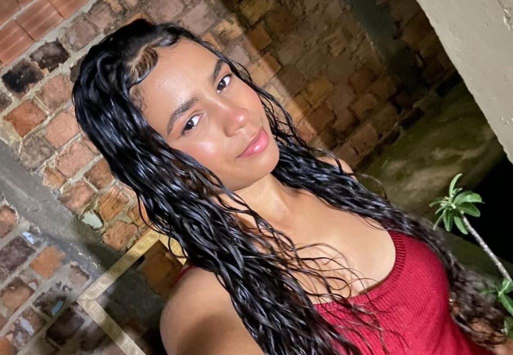 Quem era a adolescente de 17 anos que morreu após acidente na BR-230